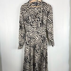 Misguided: Cute Zebra Animal Print Longline 1/4 Button Up Down Maxi Dress Size 2